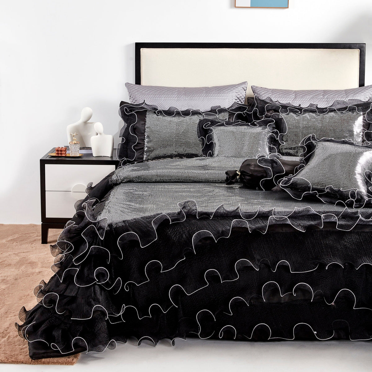 Tache Night Out Black & Silver 6-Piece Comforter Set