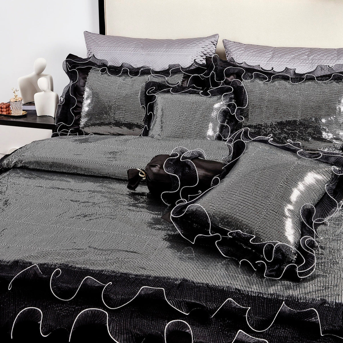Tache Night Out Black & Silver 6-Piece Comforter Set
