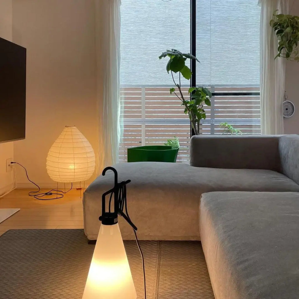 Akari 22N Table Lamp