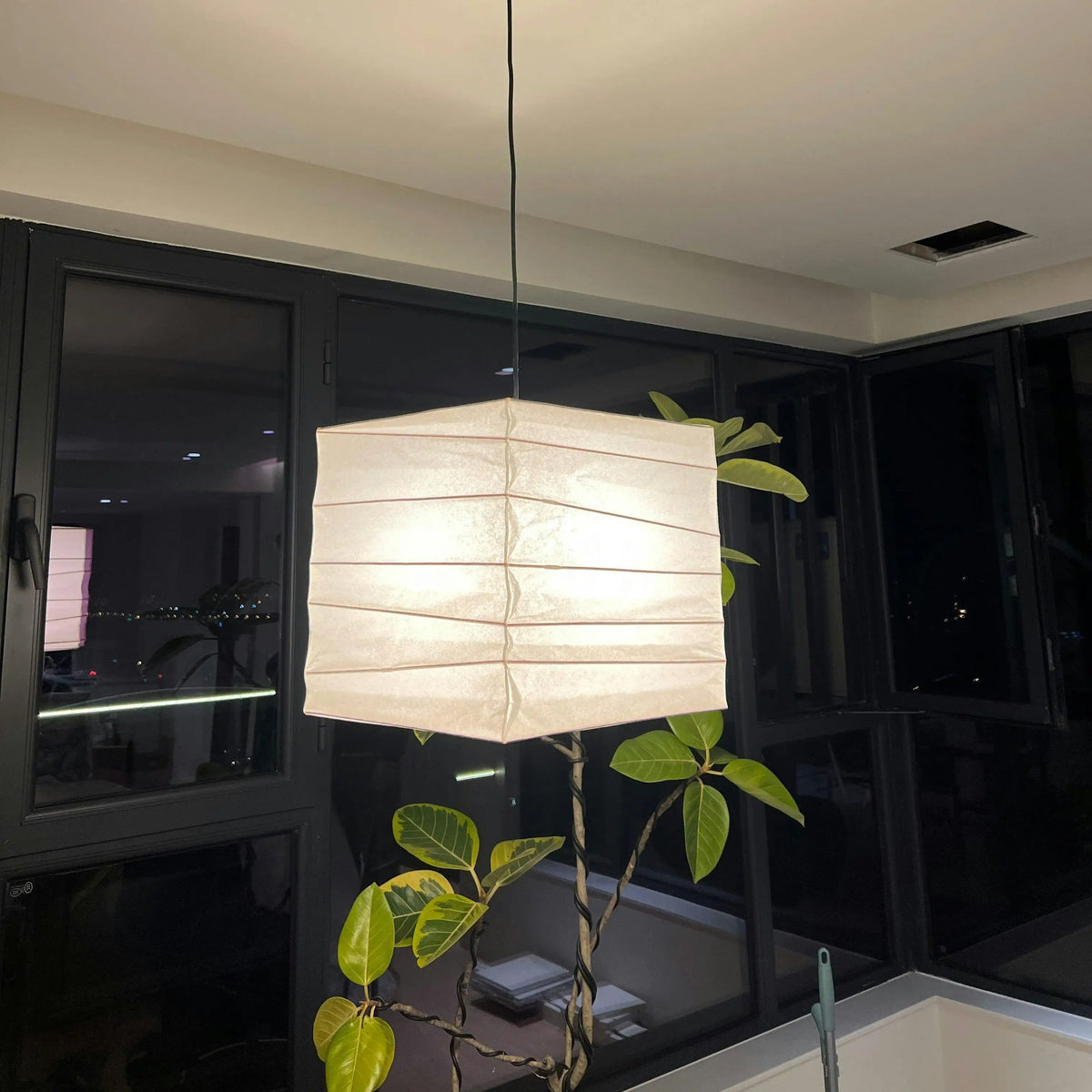 Akari 33X 45X Pendant Light