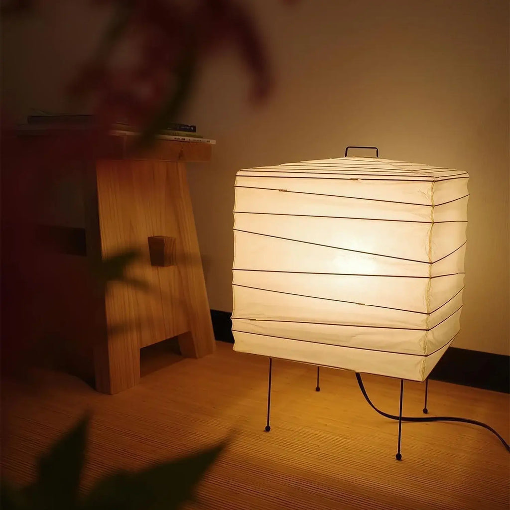 Akari 3X Table Lamp