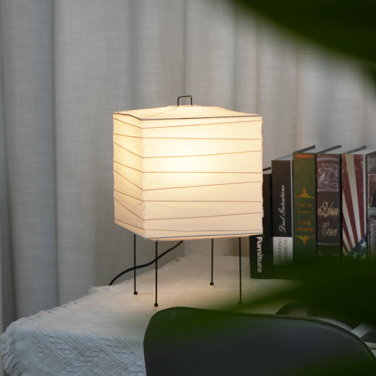 Akari 3X Table Lamp