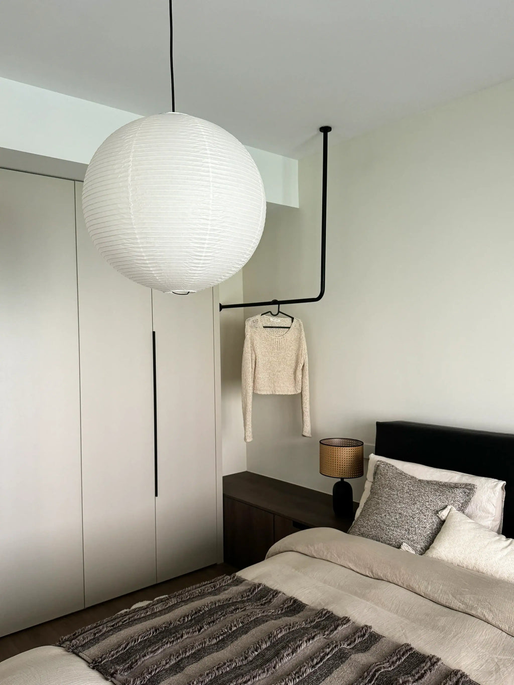 Akari 70A Pendant Light