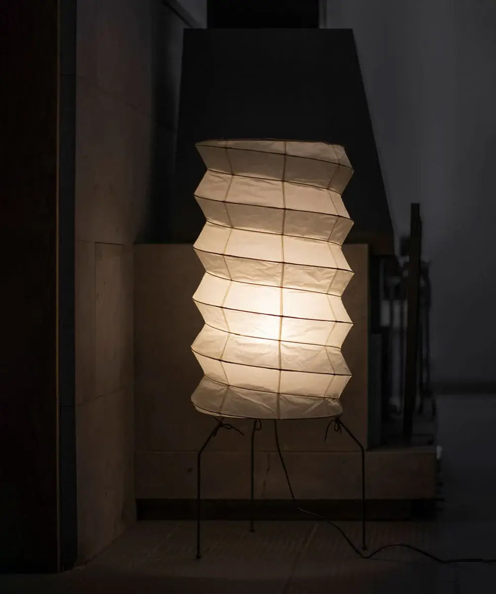 Akari UF2-31N Table Lamp