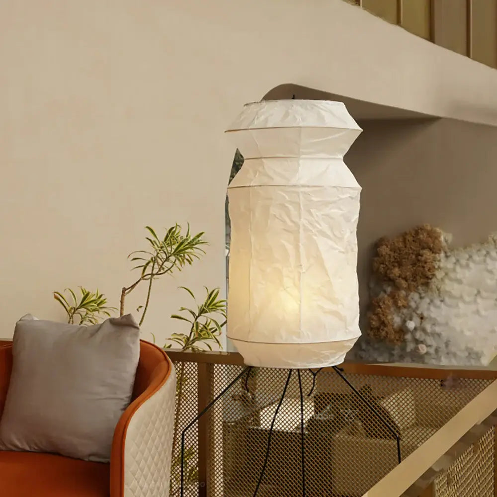 Akari UF3-L6 Floor Lamp
