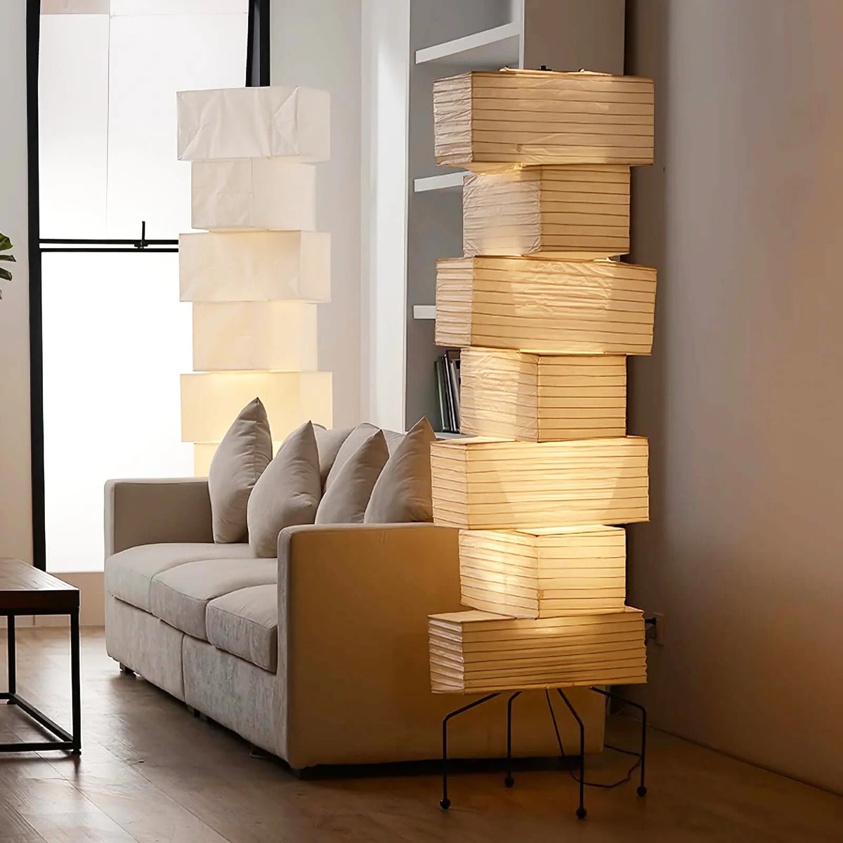 Akari UF4-L10 Floor Lamp