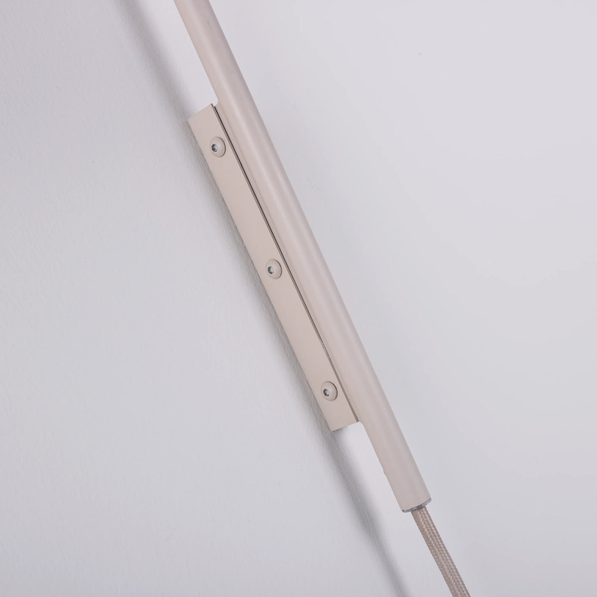 Arum Swivel Wall Lamp