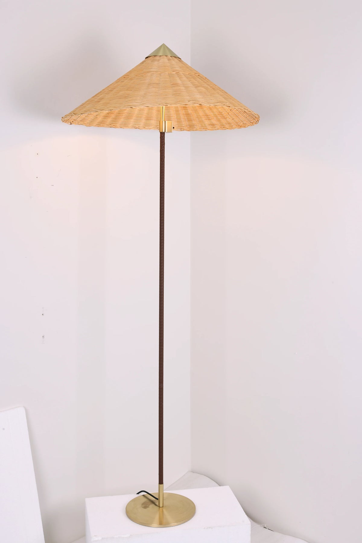 Bamboo Hat Floor Lamp