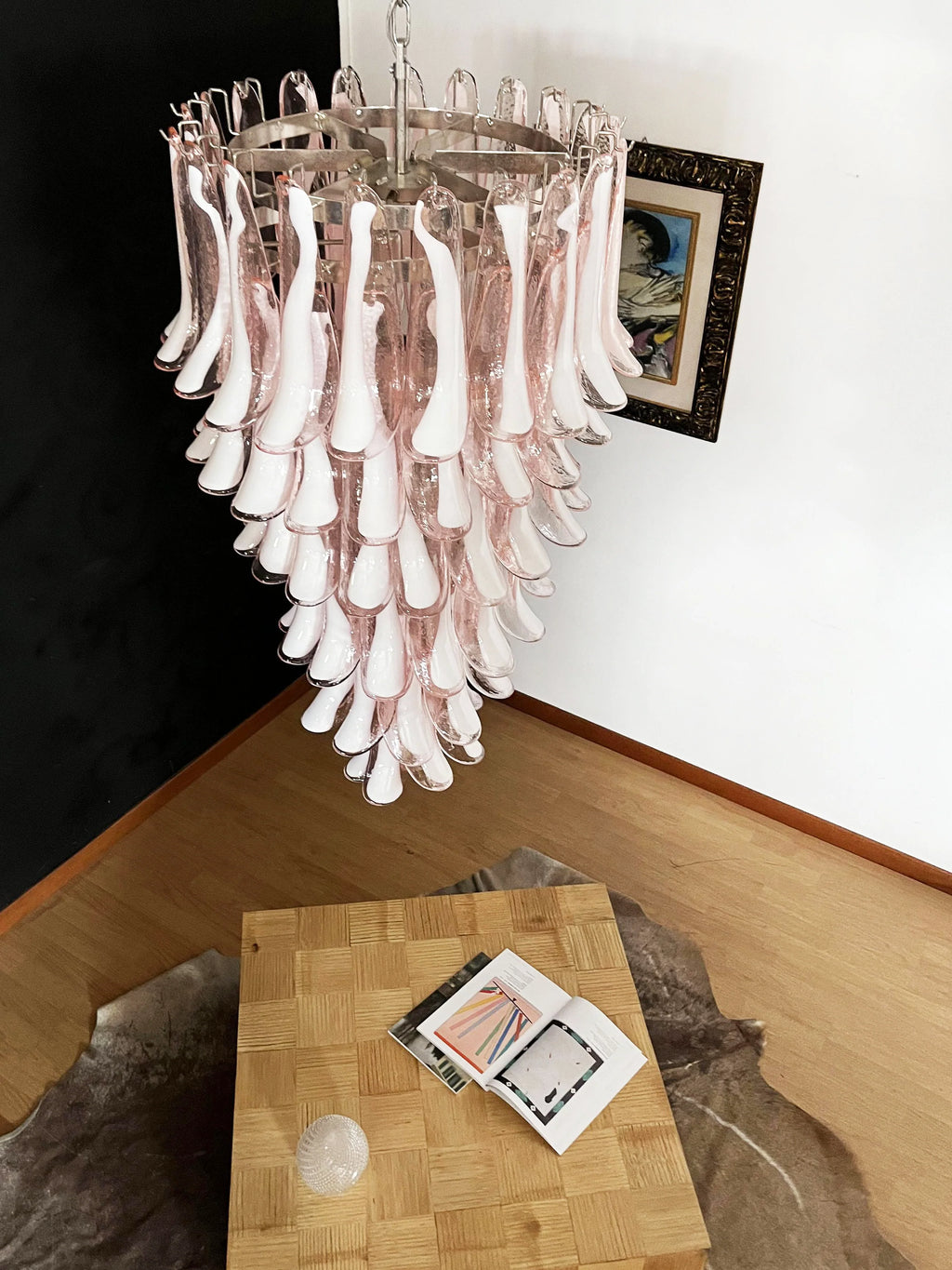 Petals Spiral Murano Pink Chandelier