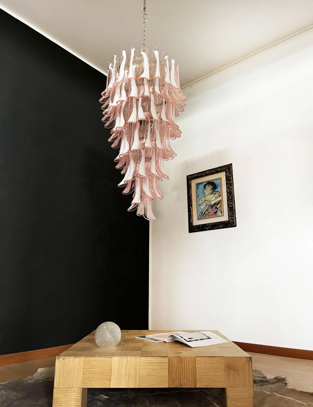 Petals Spiral Murano Pink Chandelier