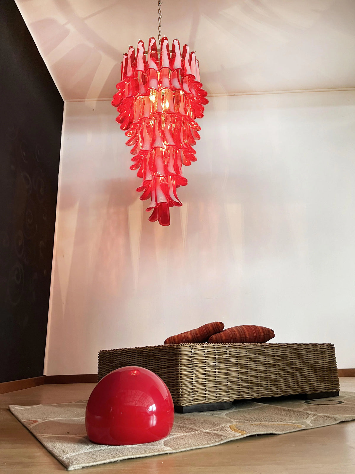 Petals Spiral Murano Red Chandelier