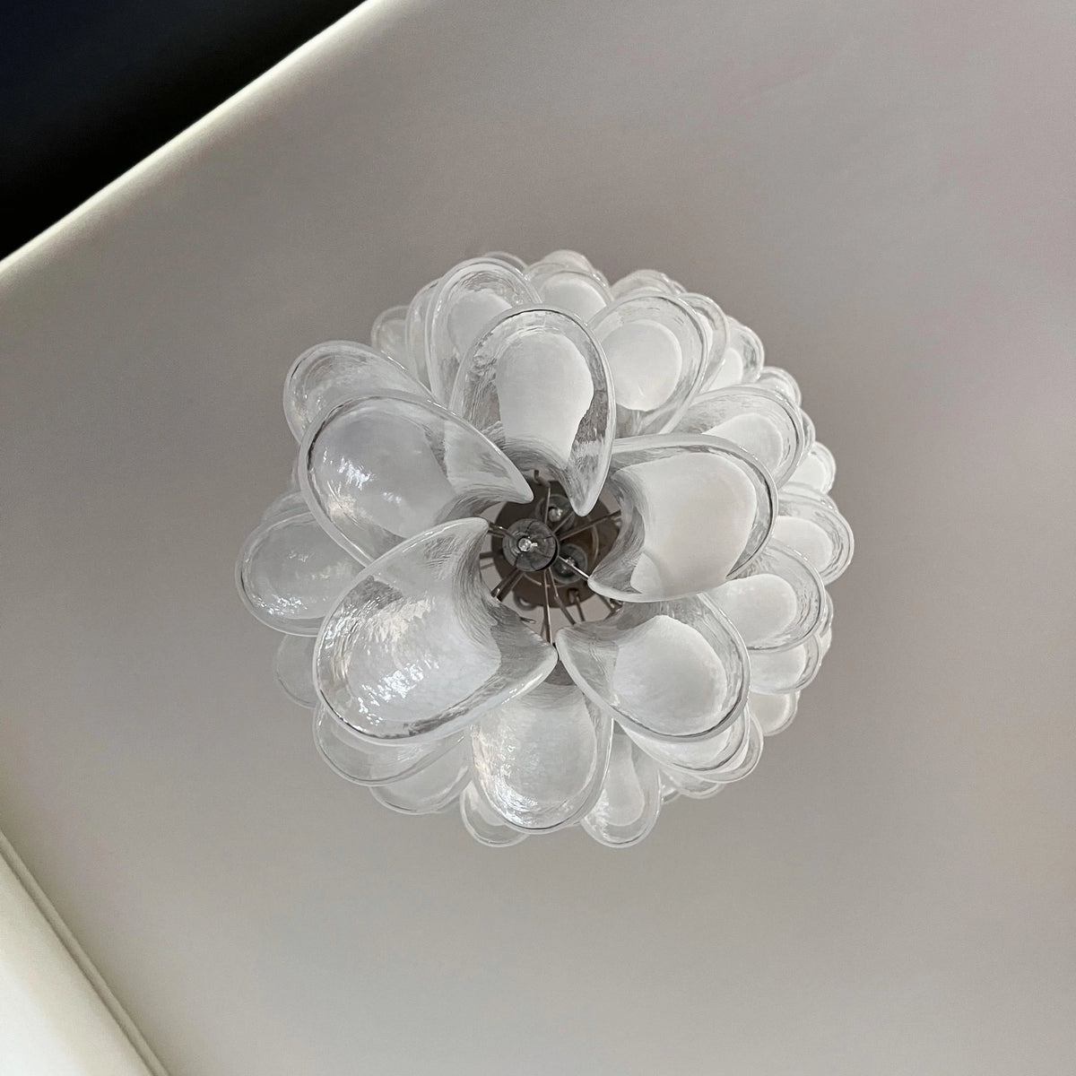 Petals Spiral Murano Transparent Chandelier