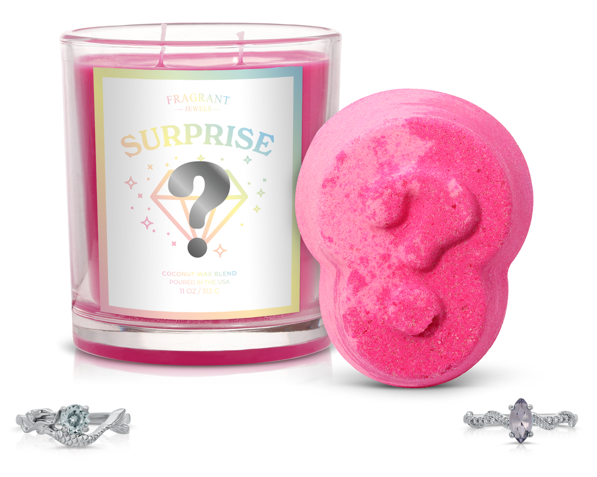 Surprise - Candle and Bath Bomb Set