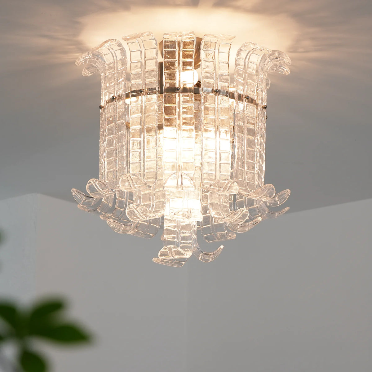 Elegant Murano Leaf Shaped Ceiling Lamp