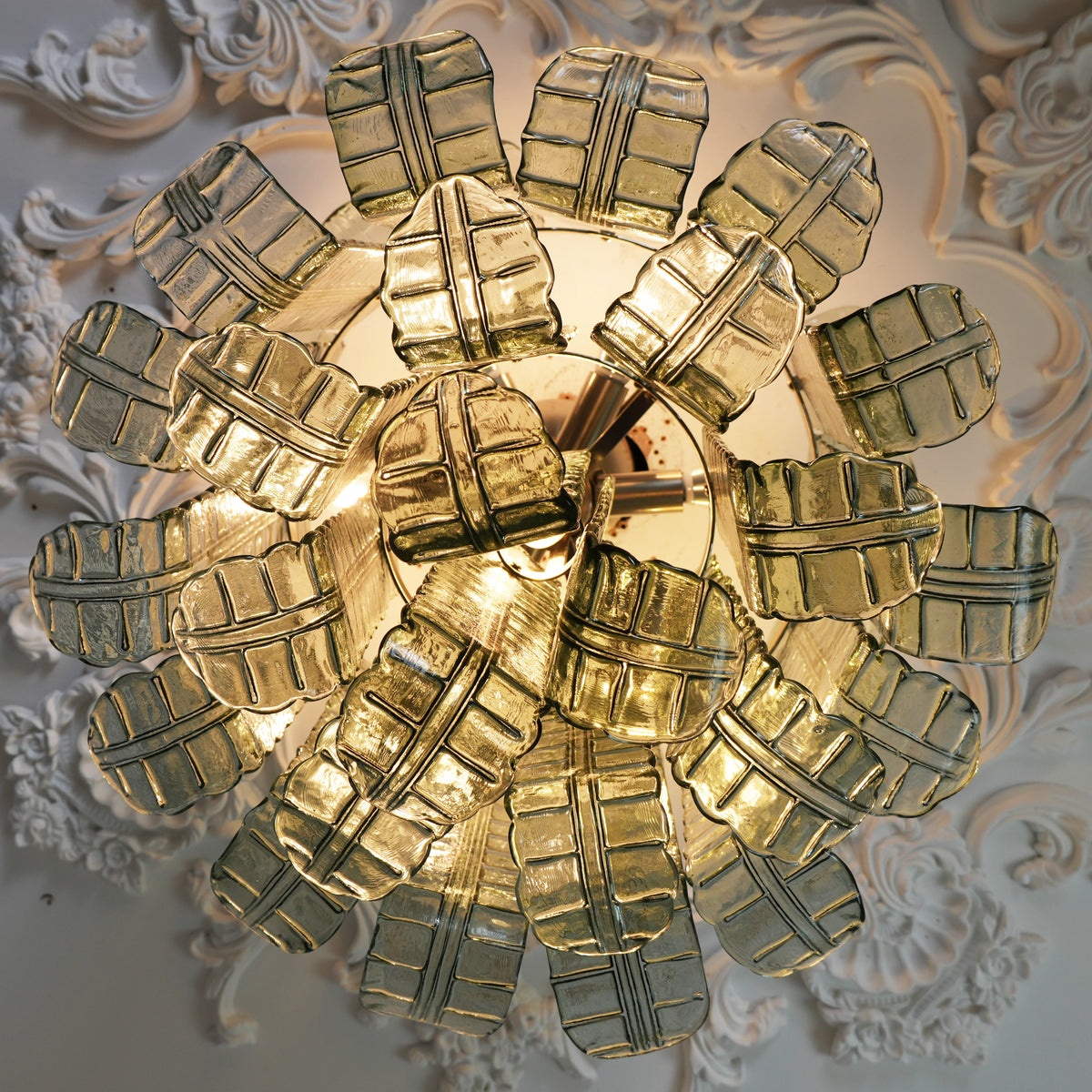 Elegant Murano Leaf Shaped Green Ceiling Lamp