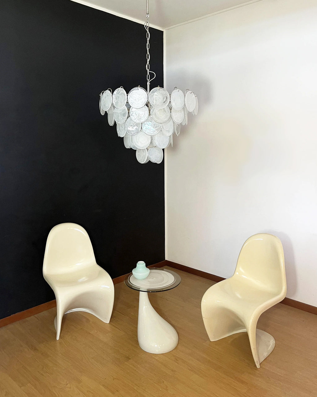 Elegant White Murano Disc Chandelier
