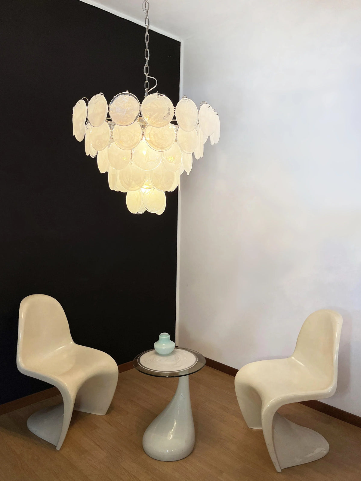 Elegant White Murano Disc Chandelier