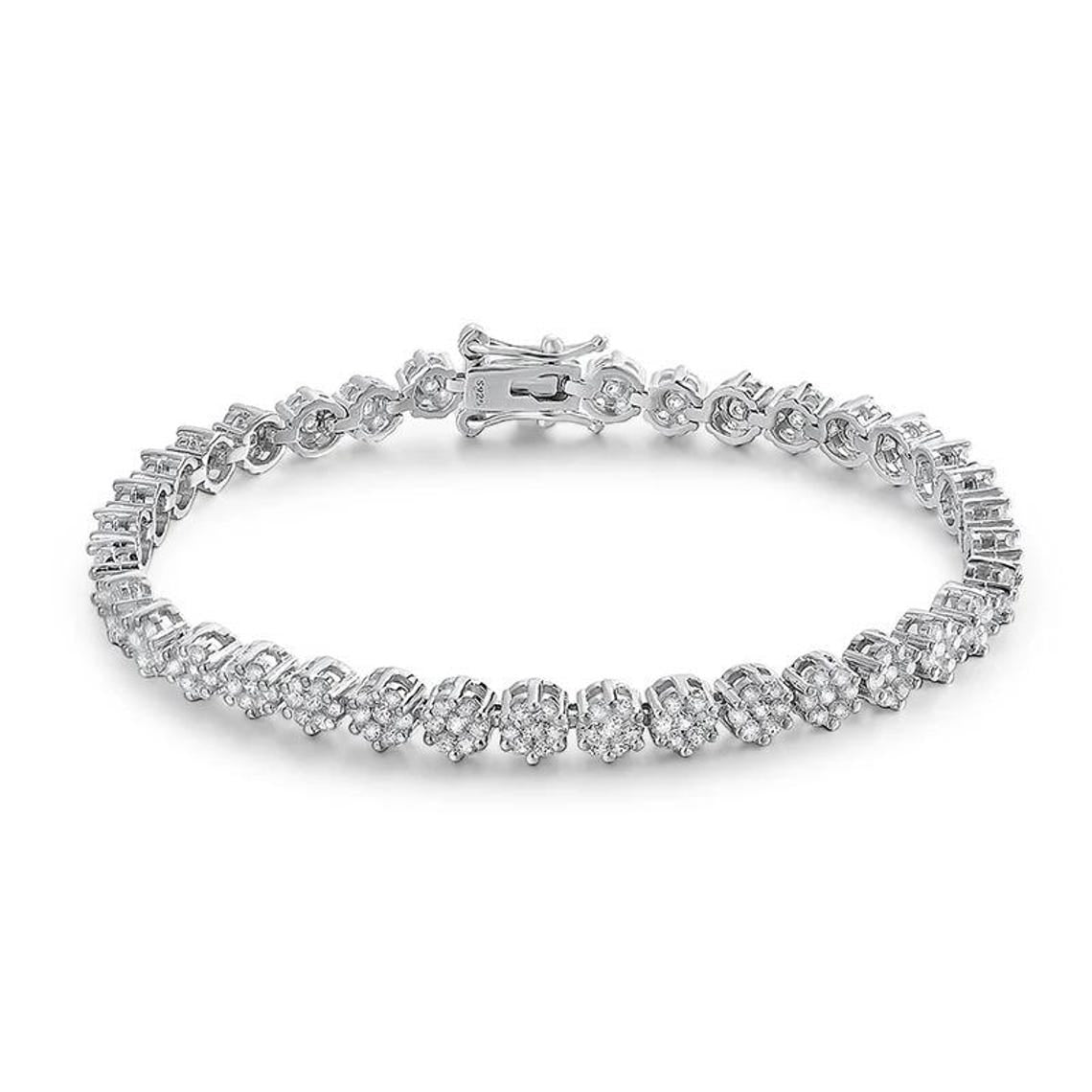 Brilliant Flower Created Moissanite Tennis Bracelet – D-VVS1 Stones, 14K Gold Overlay