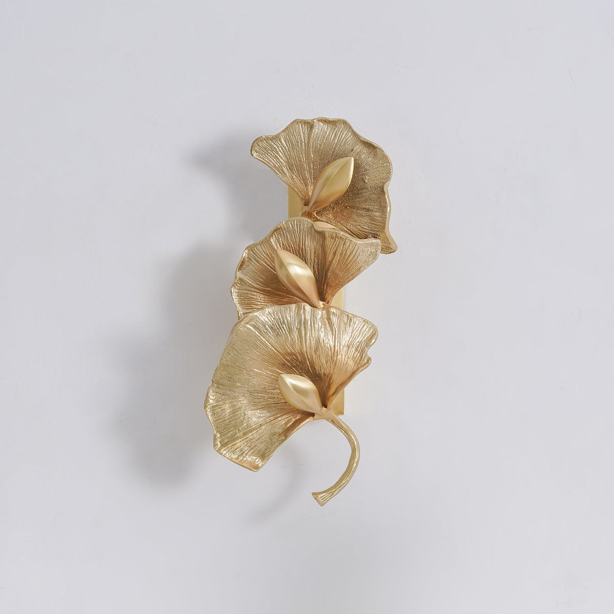 Ginkgo Leaf Wall Lamp