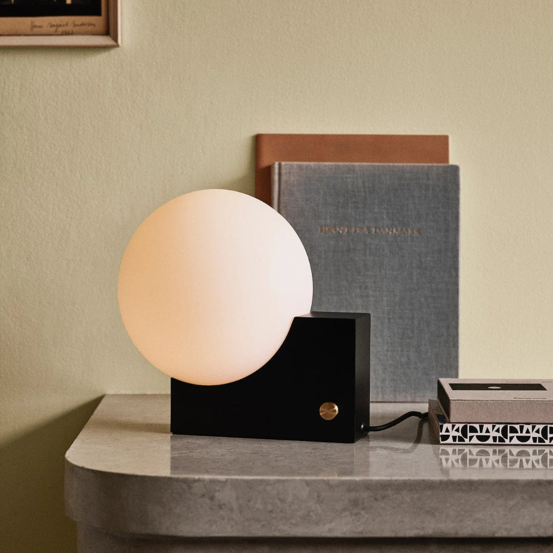Journey SHY1 Glass Table Lamp