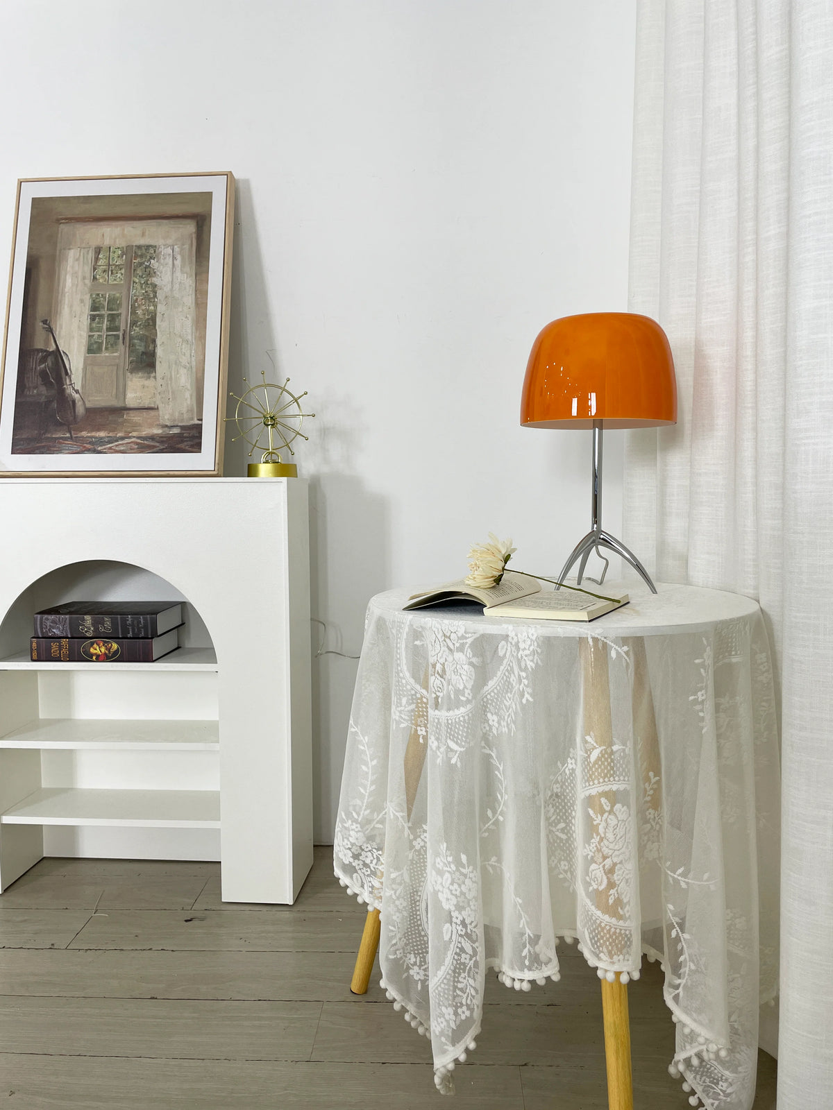 Lumiere Glass Table Lamp