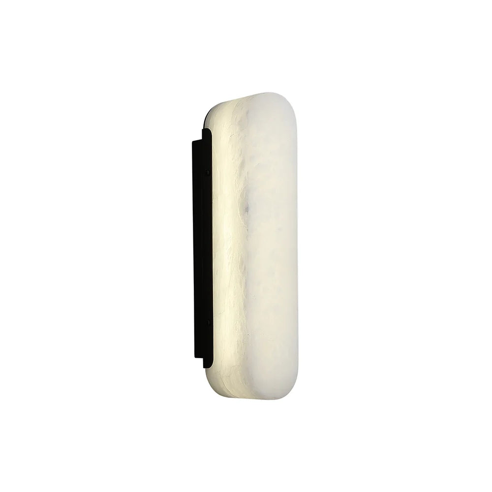 Luxury Alabaster Vertical Wall Lamp