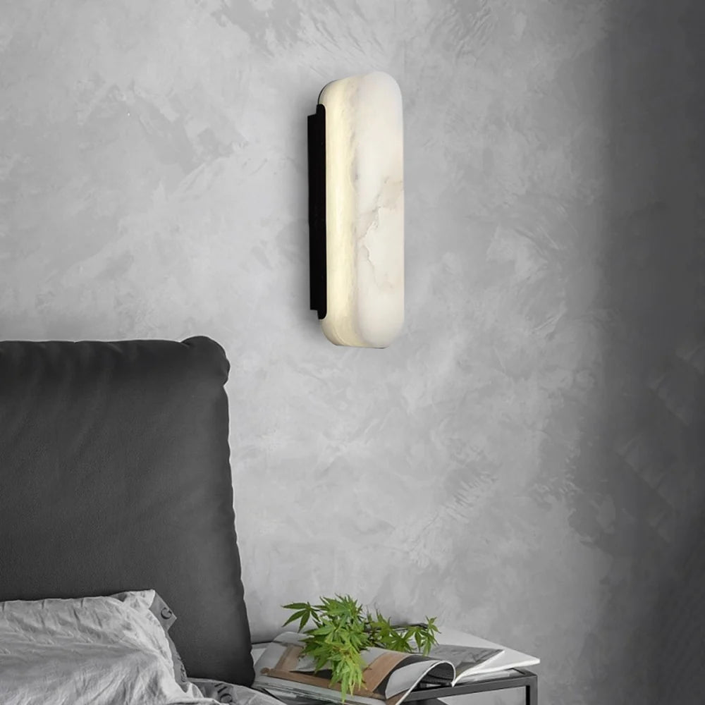 Luxury Alabaster Vertical Wall Lamp