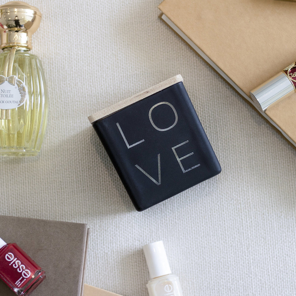 LOVE CANDLE