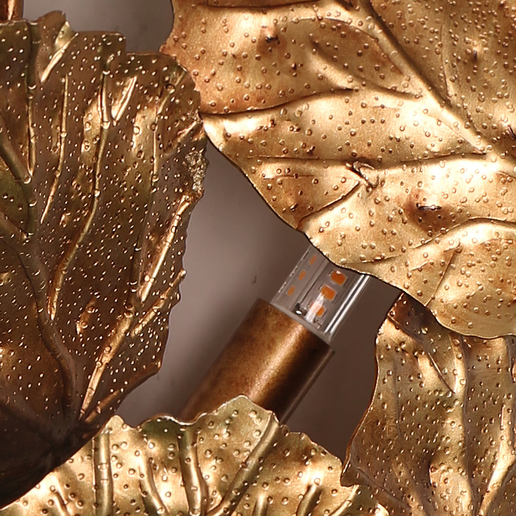 Pathleaf Heap Wall Lamp