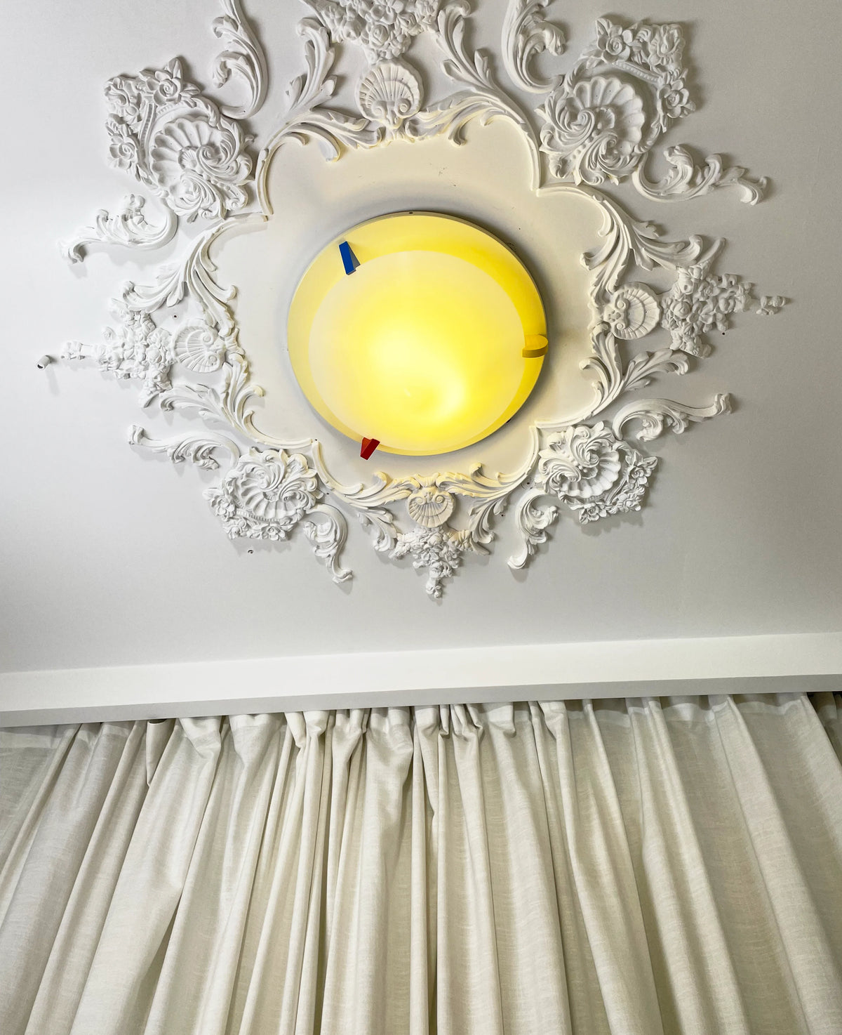 Modern Stoja Acryli Ceiling Lamp